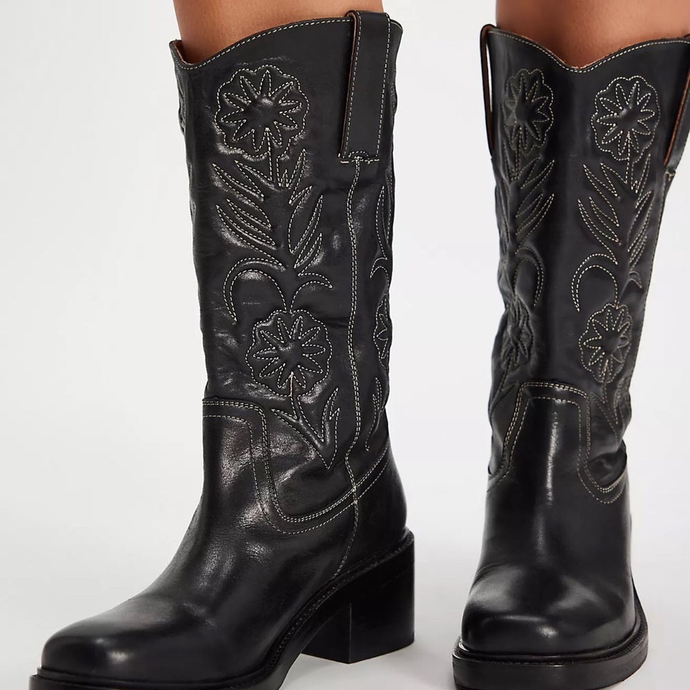 NEW Frye Kate Deco Stich Boots Black Size 9